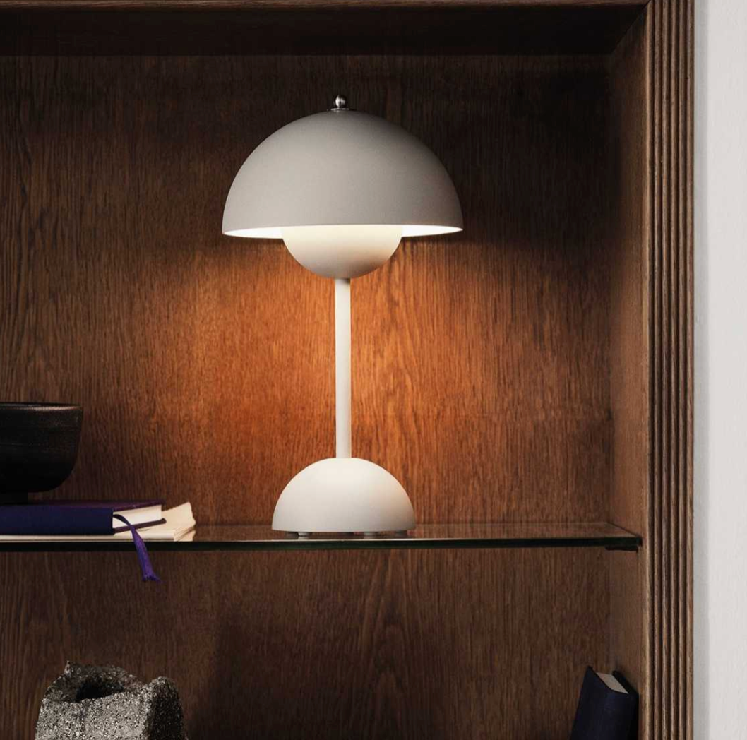 Cordless LED table lamp with unique retro umbrella design