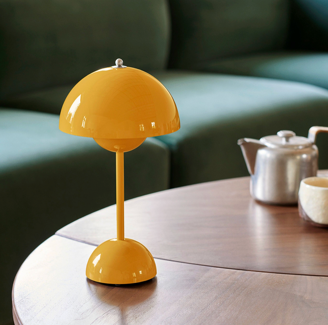 Cordless LED table lamp with unique retro umbrella design