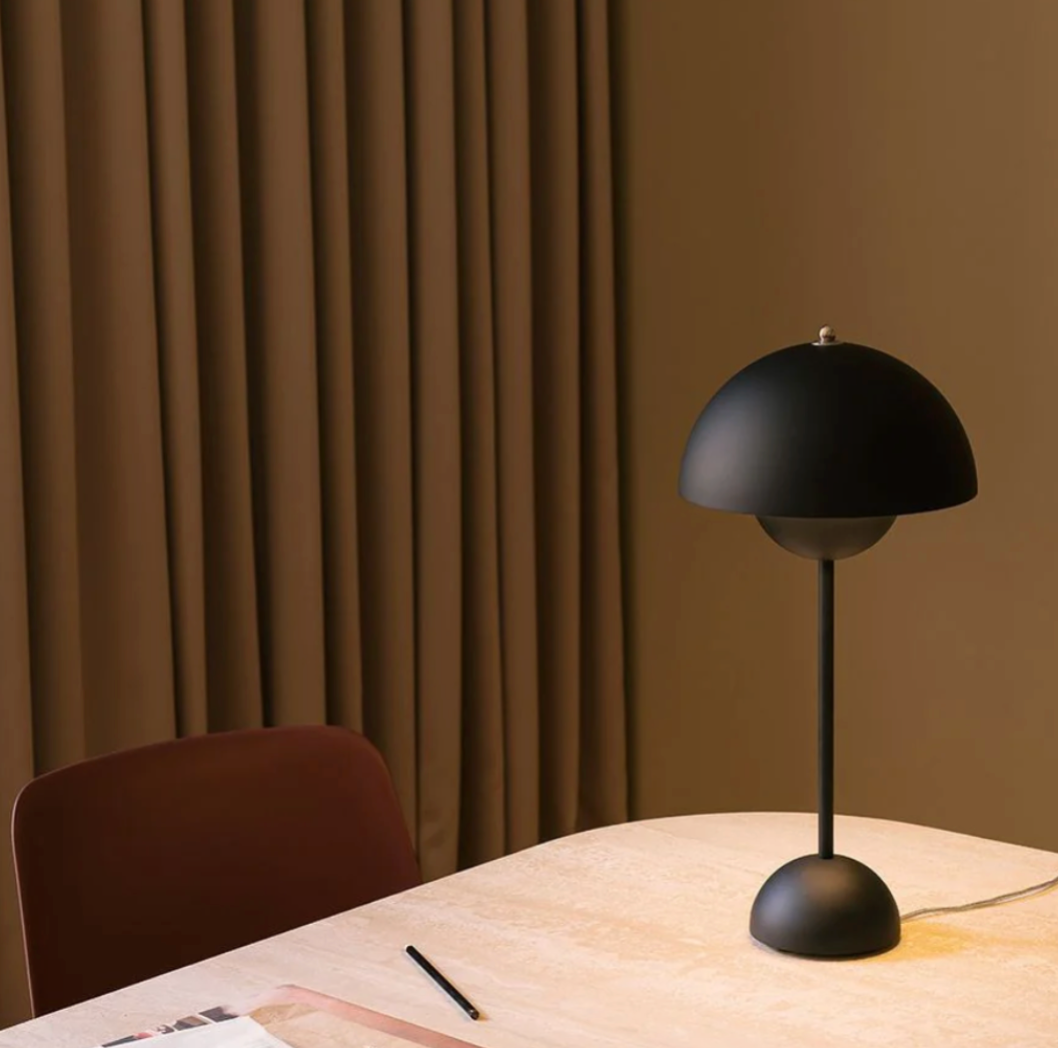 Cordless LED table lamp with unique retro umbrella design