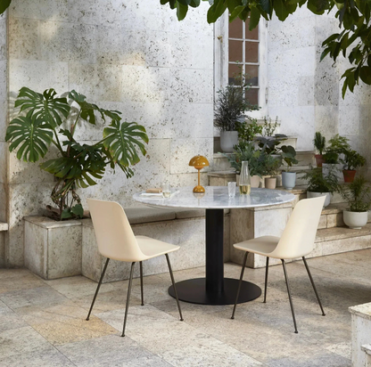 Cordless LED table lamp with unique retro umbrella design